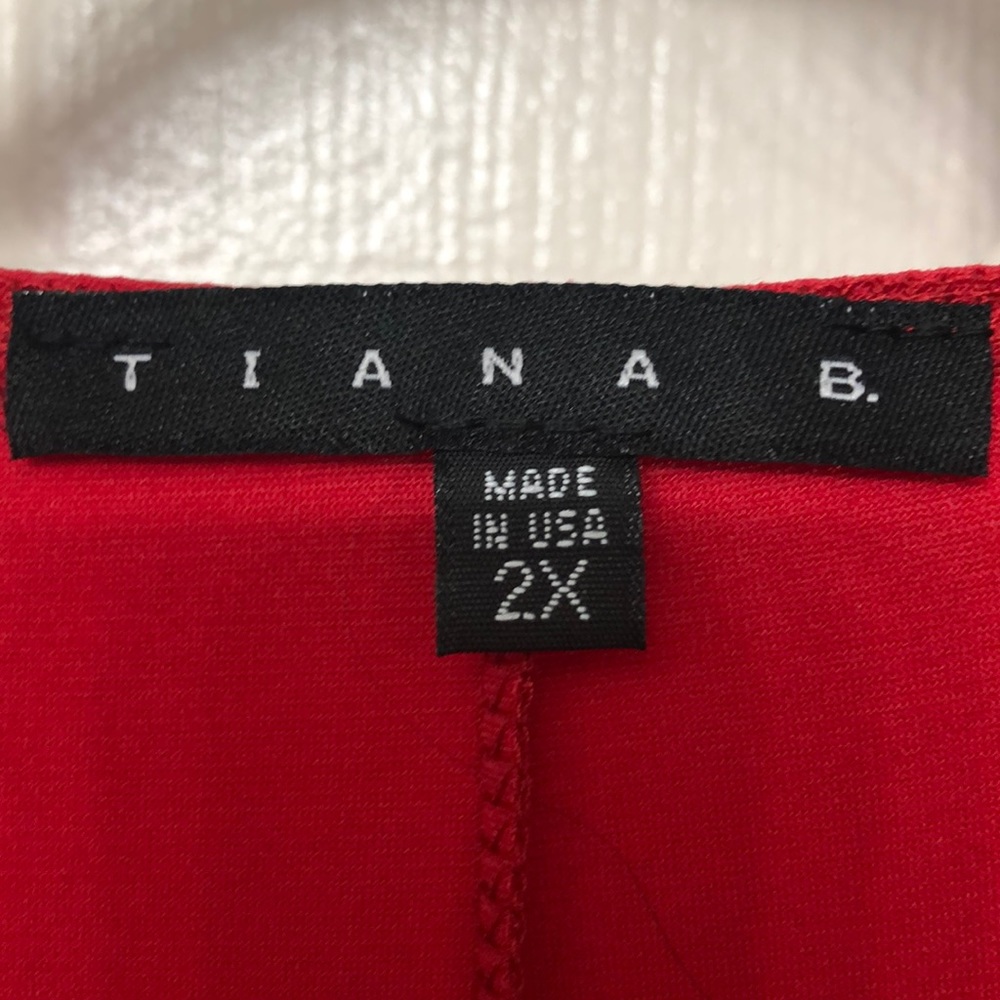 Tiana B Slinky V-Neck tie-back dress - Picture 4 of 5